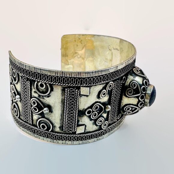 Lapis Bracelet, Afghan, Kuchi Jewelry, Silver Cuff, Vintage Cuff, Middle Eastern - Picture 4 of 5